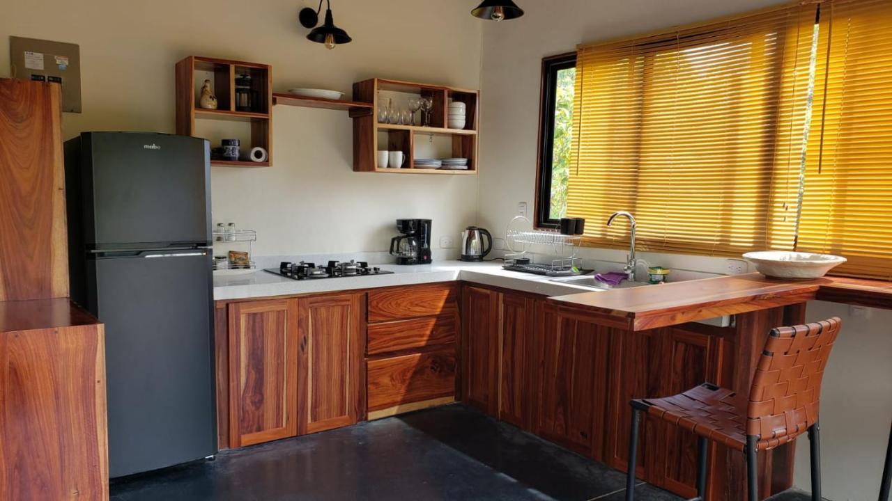 Cabina Brisa Escondida - Walking Distance From River Savegre Exterior photo