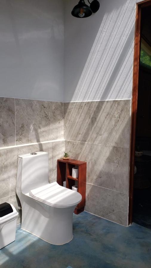 Cabina Brisa Escondida - Walking Distance From River Savegre Exterior photo